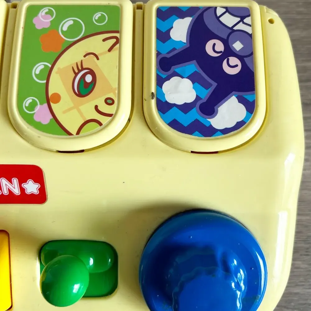 Vintage BANDAI 2005 Anpanman Rare Japanese Pop Up Baby Toddler Anime Toy EUC